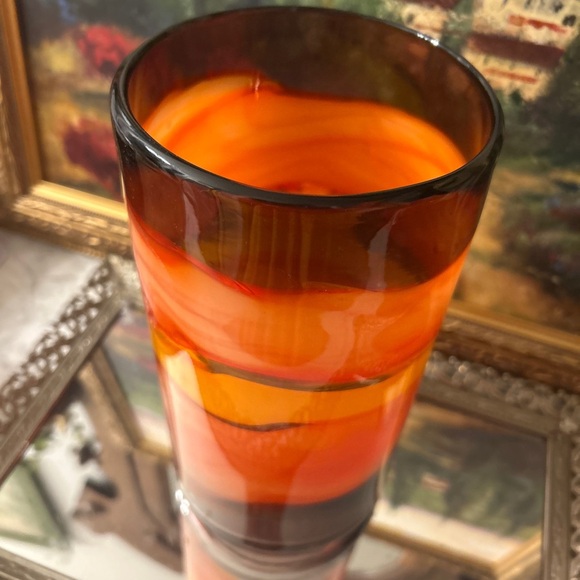 Orange Swirl Hand Blown Art Glass Vase –  10” Mid Century Style - Picture 5 of 8
